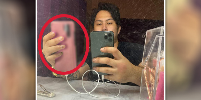 Rich Netizen Buys This Smartphone That Serves As iPhone's Power Bank