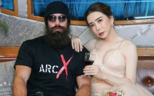 Clint Bondad Answers Netizen Who Asked if Anne Jakrajutatip is Pregnant