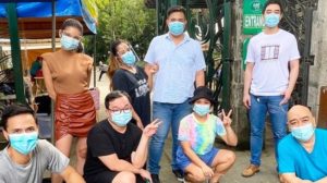 Vico Sotto Visits Set of Daddy's Gurl "Para maningil ng fees"