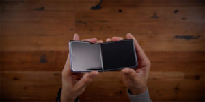 Foldable iPhone