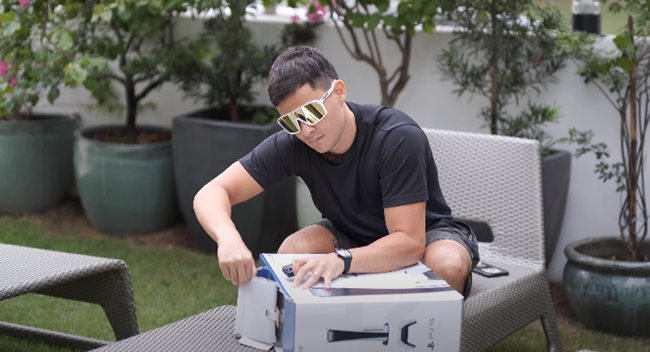 Matteo Guidicelli PS5 Unboxing Goes Viral - Philippine Newspaper