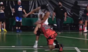 Rendon Labador slaps Kiko Matos