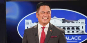 Martin Andanar