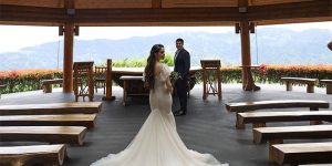 Luis Manzano and Jessy Mendiola