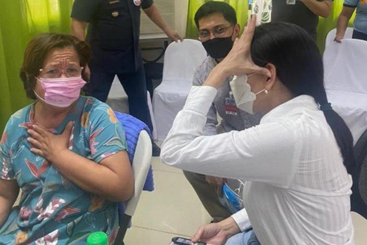 Leila De Lima Issues Statement After Hostage-Taking at Camp Crame