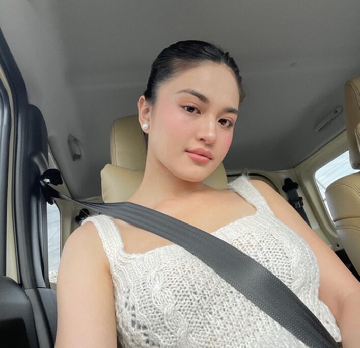 Julie Anne San Jose