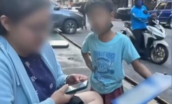 begging with QR code