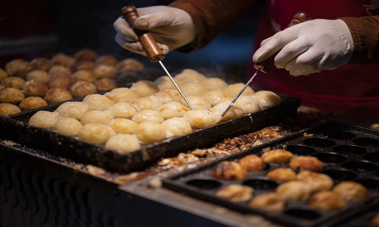 5 Best Takoyaki Franchises In The Philippines (2023) | Newspapers