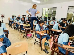 Lady Teacher