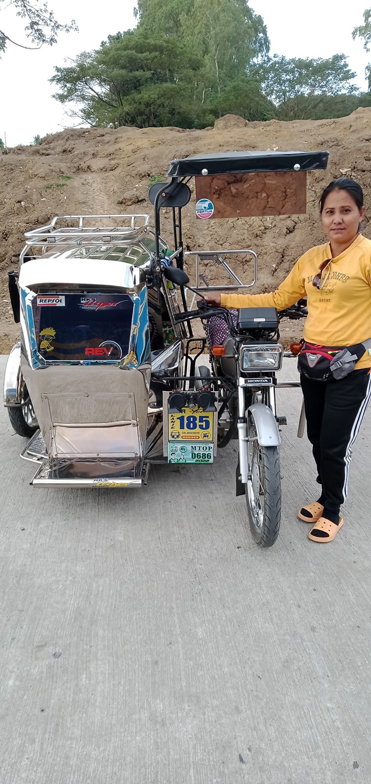 Tricycle Driver Mom Shares Inspiring Post “Pag tamad ka NGA NGA ka