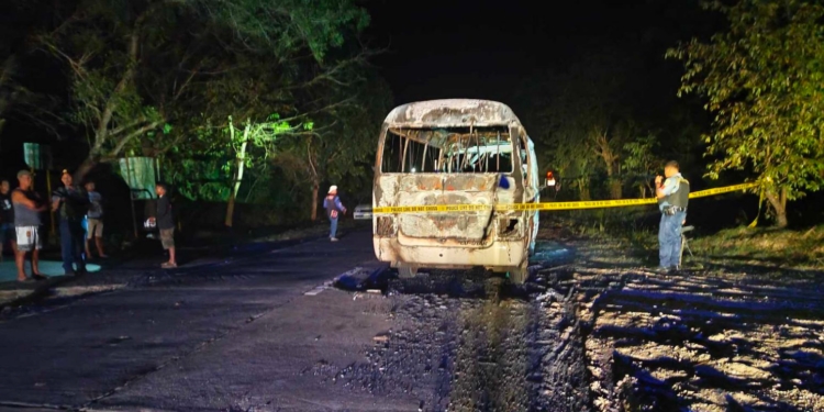 Film Director, 3 Others Arrested for Burning a Modern Jeepney in Quezon ...