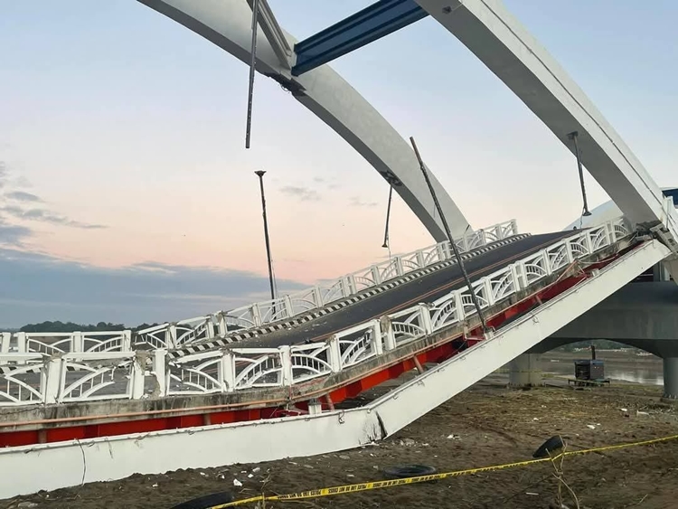 Isabela Bridge