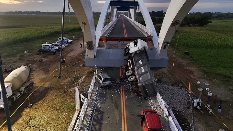 Isabela Bridge