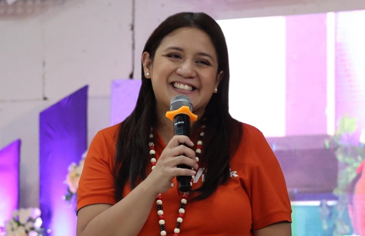 Camille Villar