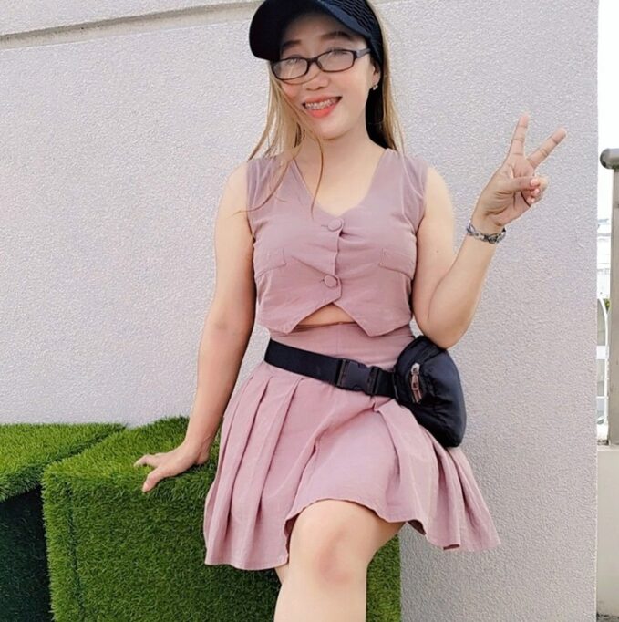 Lady Netizen