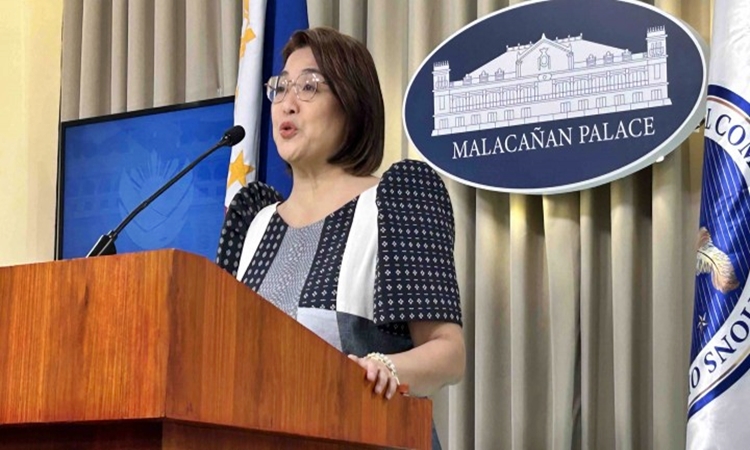 Malacañang Claire Castro