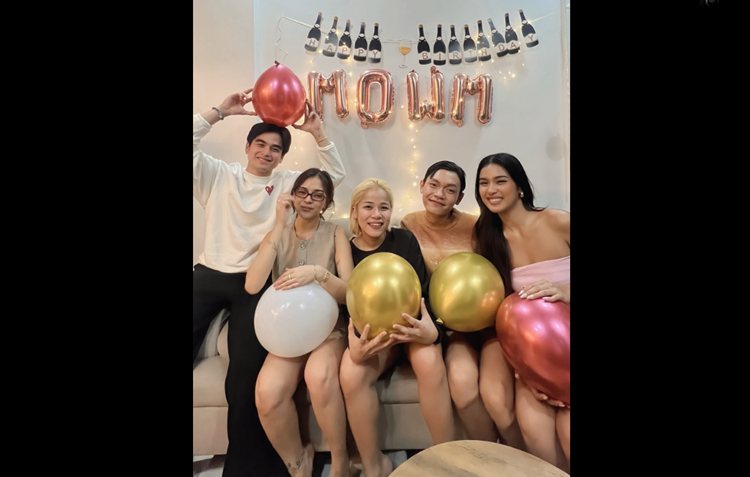 Esnyr, Klarisse, Will Ashley, Mika Salamanca, Shuvee Etrata