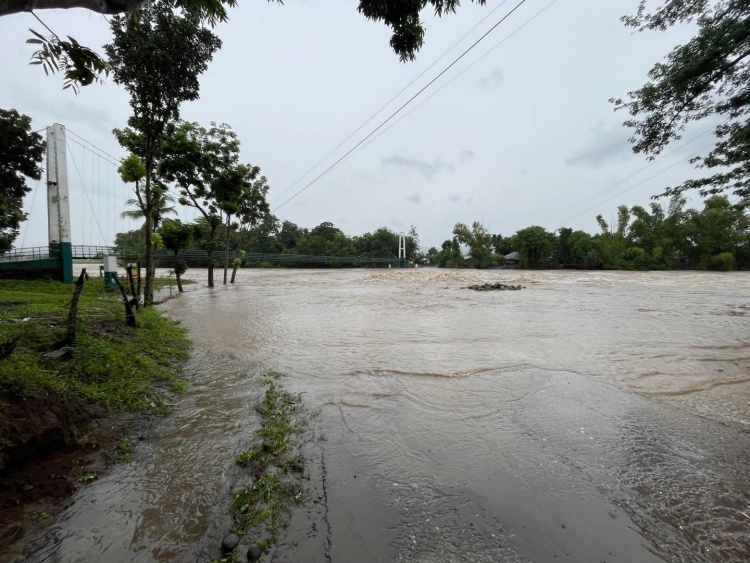 Typhoon Opong Moises padilla