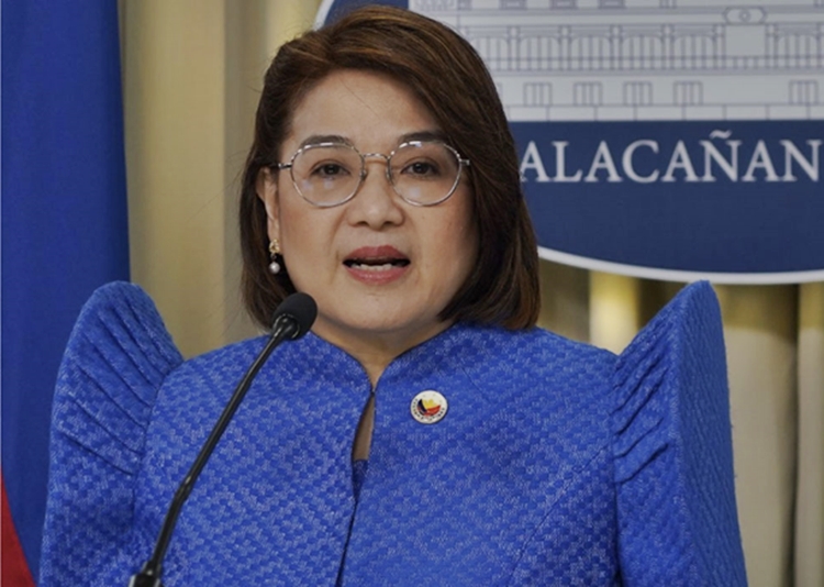 Malacañang Claire Castro