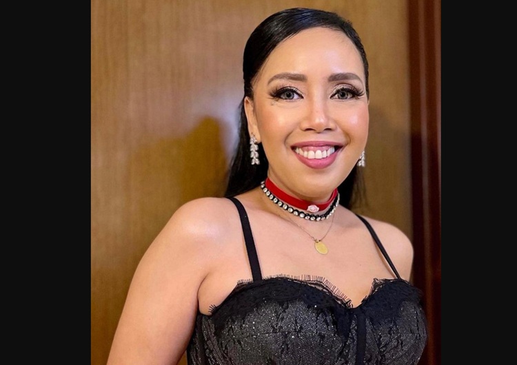 Kakai Bautista