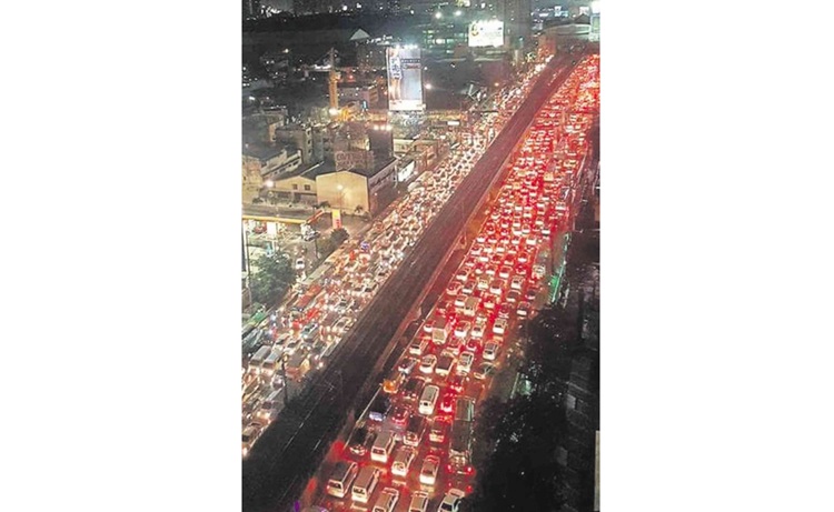 Manila Traffic 4
