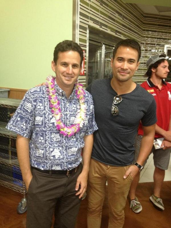Actor Sam Milby (right) poses with U.S. Senator Brian Schatz