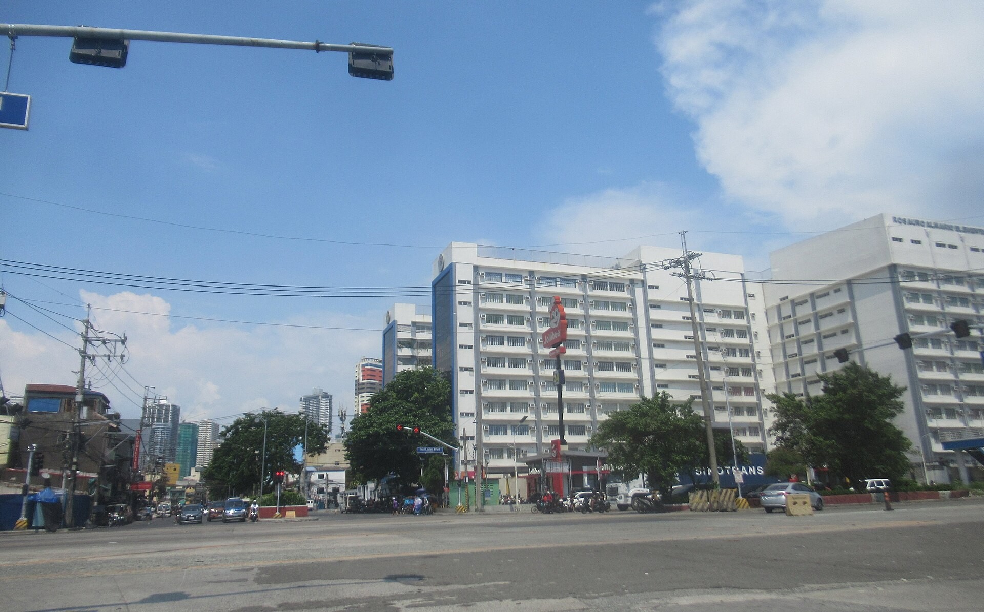 Rosauro Almario Elementary School building in Tondo, Manila